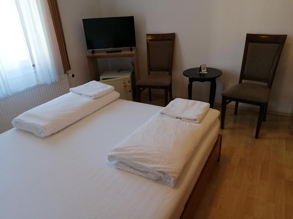 Casa La Fayette Hotel Timişoara Eksteriør billede